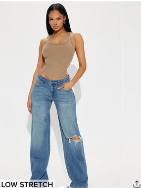 Fashion Nova High-Waist Wide Leg Jeans  with Distressed Knee Size 20